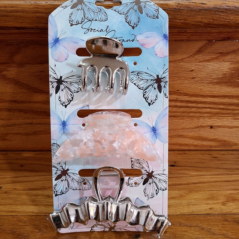 Silver metallic waivy metal rounded curved coral white marble hair claw clip set